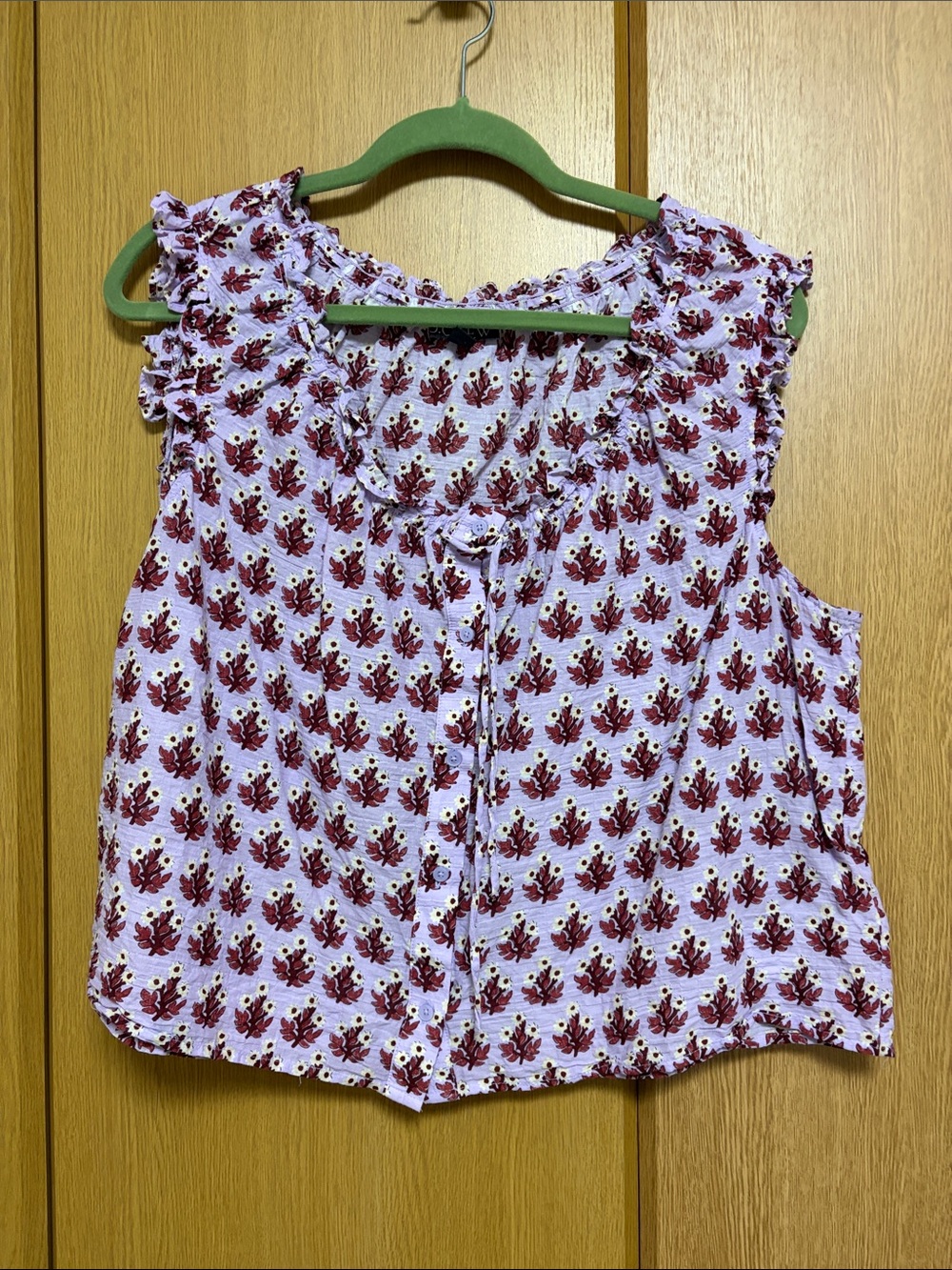 J. Crew Sleeveless Floral Ruffle Button-Front Top - White with Pink/Purple Print